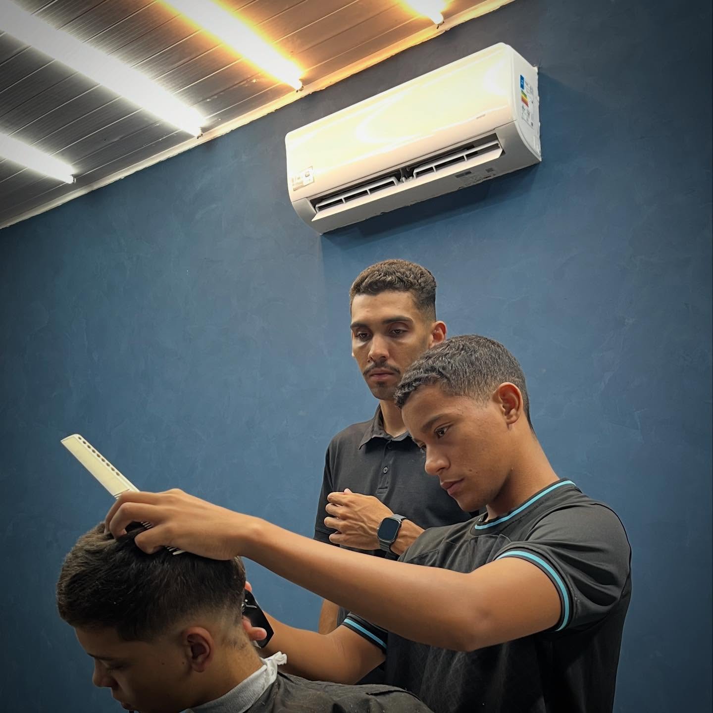 foto curso barbearia